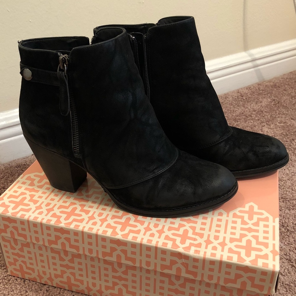 Gianni Bini Giddee-Up Booties